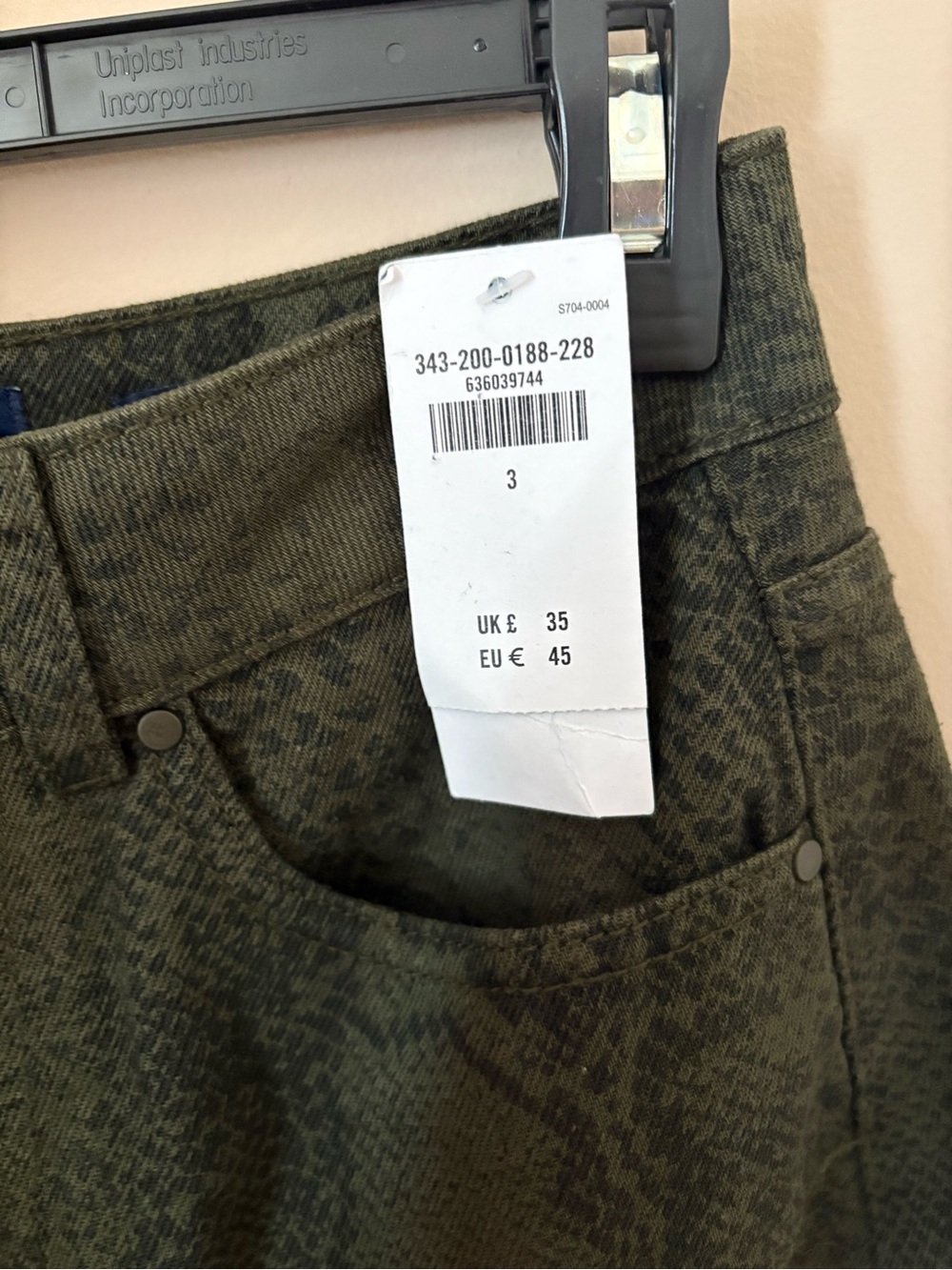 Hollister Dark Olive Snake-Print Ultra High Rise Mini Skirt Sz 3 NWTS - Picture 5 of 5